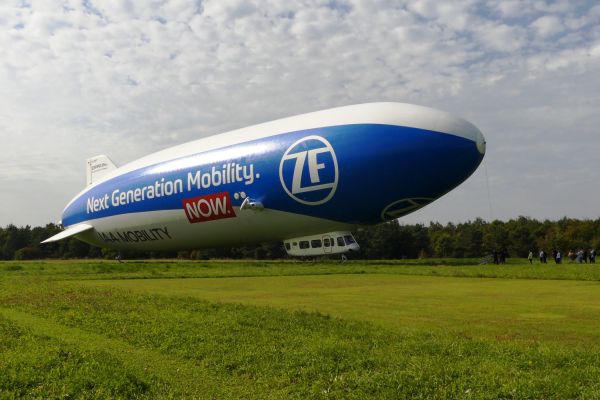 zeppelin-bild-d-7-de7C446502-916F-942F-3C5E-47A8750426D4.jpg