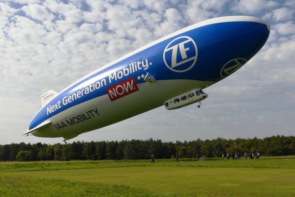 zeppelin-bild-e-8-deE21D7B05-14B6-D2A6-2CB8-C33B25650BED.jpg